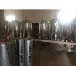 食品級(jí)二氧化碳的應(yīng)用與南陽(yáng)市念龍化工的專業(yè)供應(yīng)